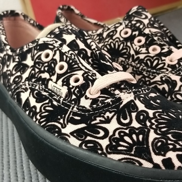 💥SOLD💥VANS SIDEWALL AUTHENTIC PLATFORM Womans 10 - Picture 4 of 11